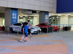 -盒马X会员店(王府井奥莱UP TOWN店)