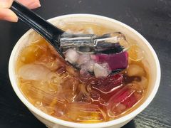 牛奶四果汤-汕头街养生糖水铺