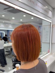 -镁连社·美联社