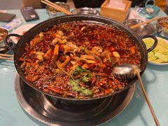-鸿顺老铁锅美蛙鱼府(解放碑店)