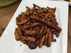 -前小桔亲子创意农场·草莓采摘·露营烧烤