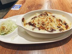 -玛格萝妮(汇智国际商业中心店)