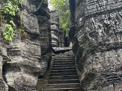 -梭布垭石林景区