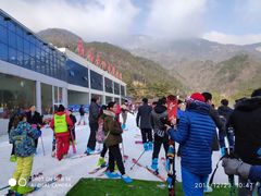 -大别山南武当滑雪场