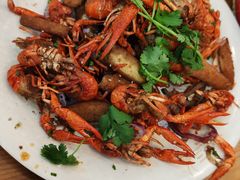 -鲁小三·大骨自助(金山总店)