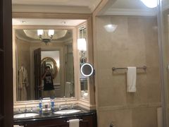 -广州富力丽思卡尔顿酒店