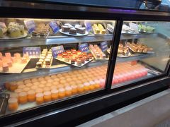 -锤头鲨毛肚海鲜烤肉自助餐厅(国购广场店)