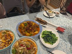 -巴扎美食·新疆菜·西域歌舞表演餐厅(新疆大厦店)
