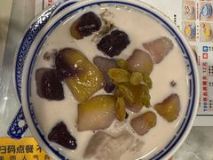 -广信牛奶甜品世家(台东店)