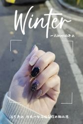 -槿里日式美甲工作室