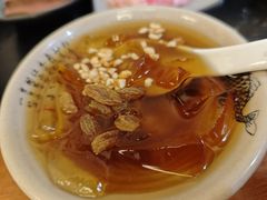 -重庆川渝肥妹火锅