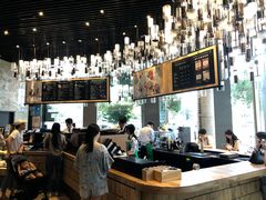 -星巴克臻选(湖滨道店)