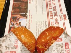 -The Habit Burger Grill 哈比特汉堡(爱琴海店)