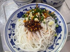 -高师傅特色米粉汤包(建设路店)