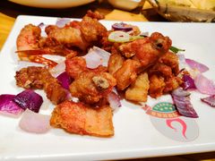 -老滇山寨•云南特色菜•地方菜•民族风情歌舞表演(金碧店)