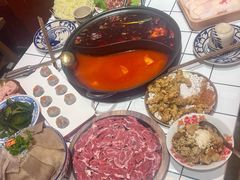 -旧街市鲜货老火锅(大光路店)