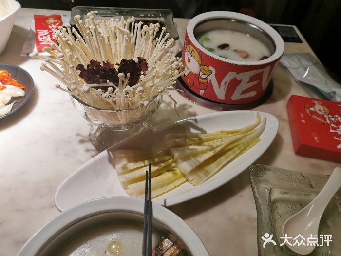 豆捞坊(金桥店)金针菇图片