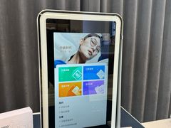 -三目眼镜·蔡司视觉合作店(青浦宝龙店)