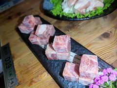 -湊湊火锅·茶憩(杭州湖滨银泰in77店)