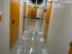 -安东易迷你仓自助寄存仓库(淞虹路店)