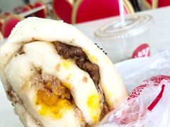 咸蛋黄肉松花卷-常州糕团店(北大街新世纪商城店)