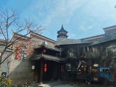-绳金塔