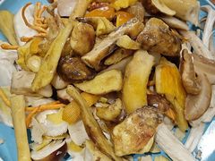 -菌之家·专业纯野生菌火锅·特色炒菌