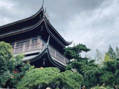 -龙华寺