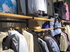 -凯乐石KAILAS(万国奥特莱斯店)