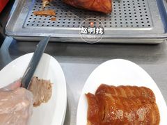 -鸿运楼烤鸭店(天桥店)