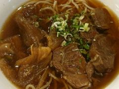 -天下三绝 牛肉面/红酒