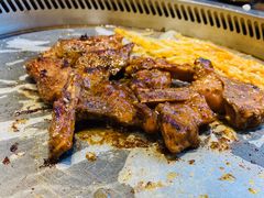 -三肥两瘦烤肉(鹿城店)