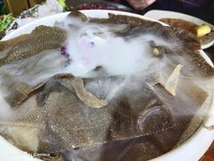 -东巴婆婆云南鱼豆花火锅(大东门店)