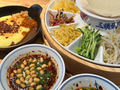 -怪噜范·老贵阳街头名小吃(汇金星力城店)