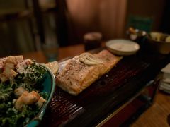 现烤三文鱼-THE CANNERY&JUJU 新鲜海鲜·牛排美食酒廊