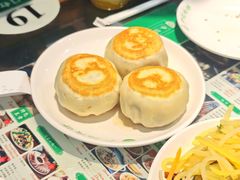 -尹记门钉肉饼(天坛店)