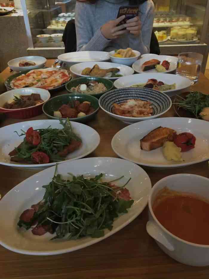 君悦酒店-意合园意大利餐厅-"朋友邀请到这里吃饭,都是朋友点的菜.餐.