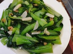 -金冠水饺园(泰山大街辅路店)