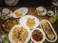-新白鹿餐厅(滨江银泰店)