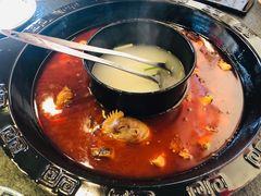 -重庆烧鸡公火锅(簋街店)