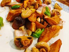 -云海肴·汽锅鸡·云南菜(领展购物广场·中关村店)