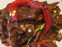 -云海肴·汽锅鸡·云南菜(天山百盛优客店)