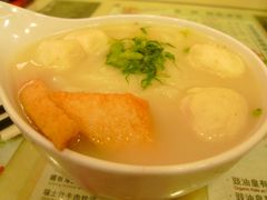鱼蛋河粉-翠华餐厅