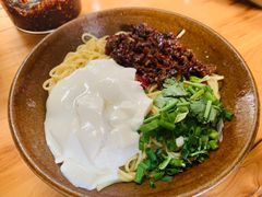 豆花干拌牛肉面-袁家豆腐