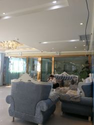 -痘研专业皮肤管理中心