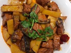 鳇鱼炖土豆-胖姐渔村(中源大道店)
