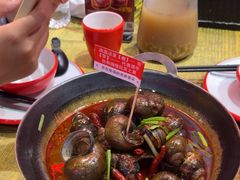-老闵田螺馆·南昌特色小炒(梦时代店)