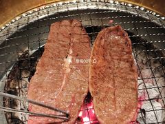 -山川小町·极番烧肉(新地假日广场店)