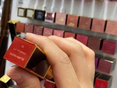 -新世界百货(明洞总店)