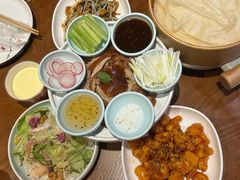 -额娘·春饼烤鸭(乐汇城店)